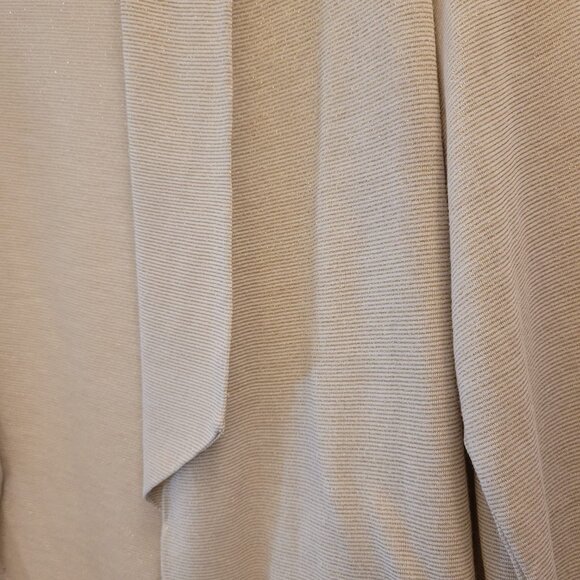 Renuar / Women Blazer / Open front / Cinch sleeves / Ivory and gold / EU 40 - Picture 3 of 11